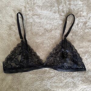 Rene Rofe Black Lace Triangle Bralette Size M/L